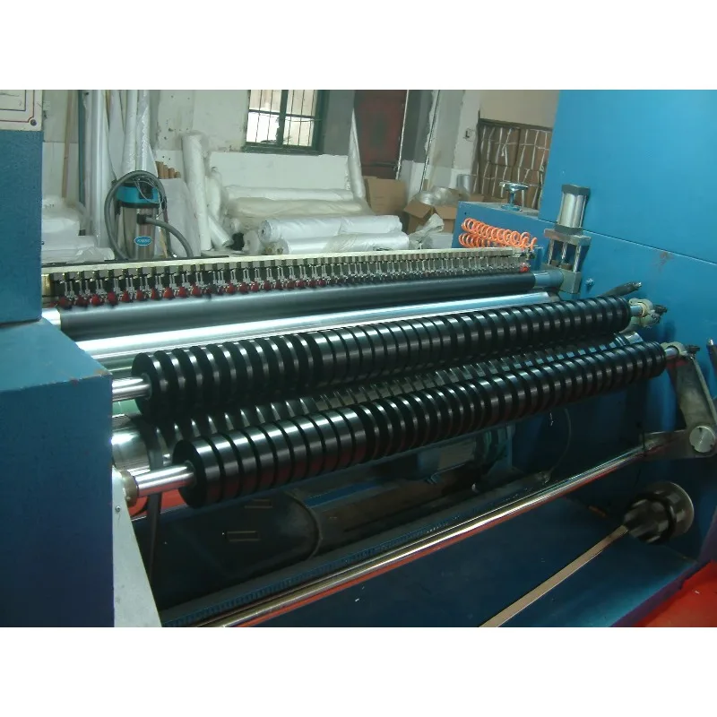 YG Plc Control Polyester Taffeta Fabric Wash Care Label Cutting Machine Slitting Garment Fabric Slitter Rewinder Machine