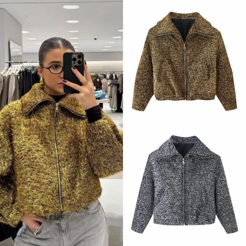 The New Autumn and Winter Women's Collection Features A Two-color Metallic Line Pilot Jacket with A European and American Style.