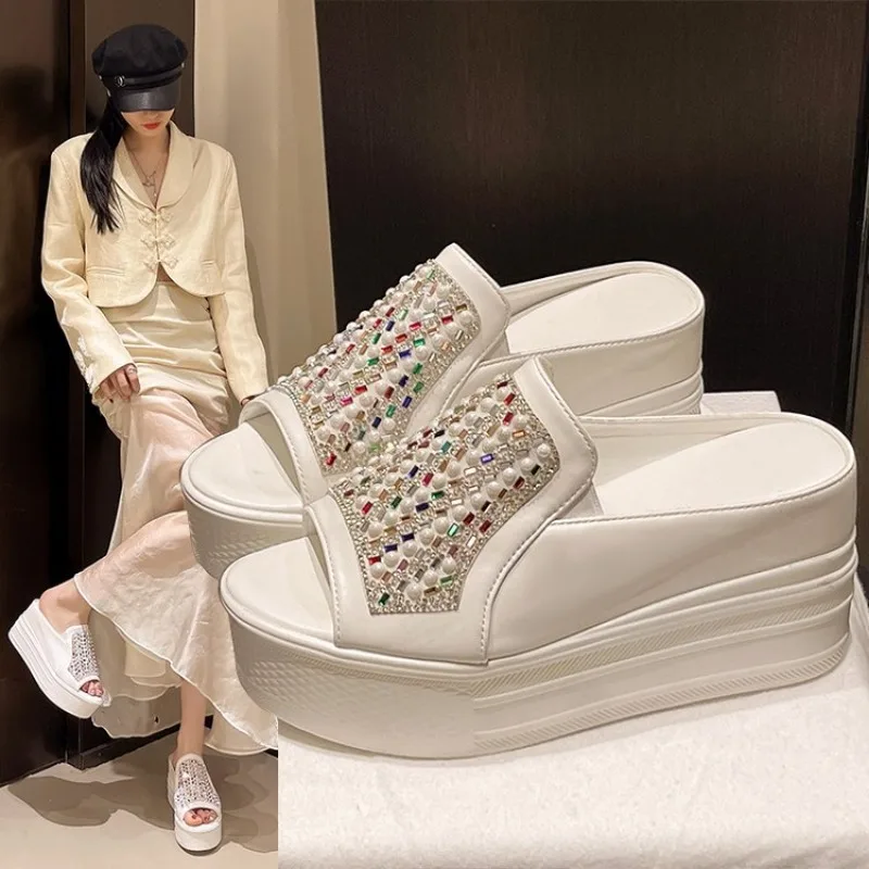 

Women High heel Fashion Summer Outside slippers Sweet Pearl rhinestones Flip flops slides Platform Beach Shoes Non-slip Sandals