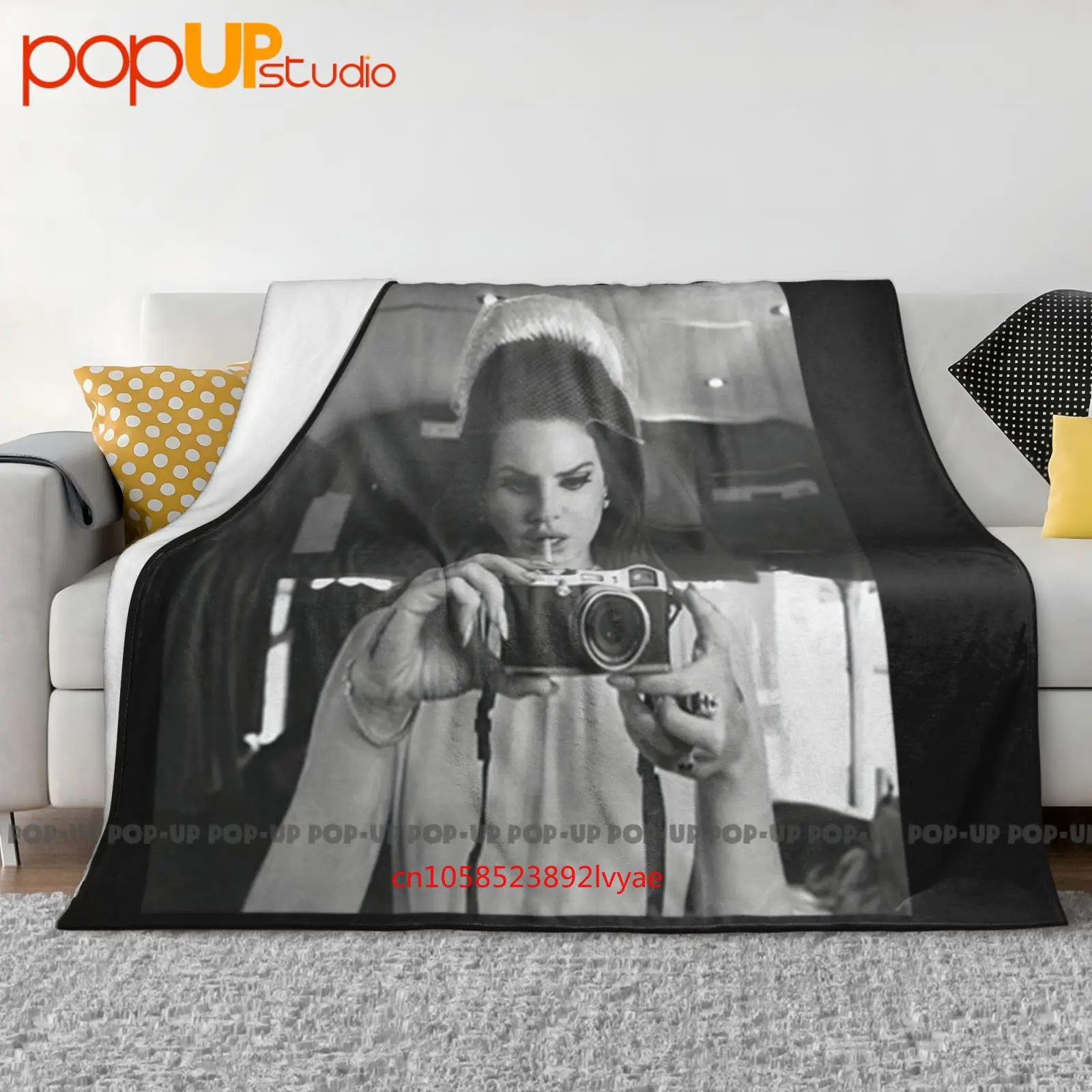 Lana Del Ray Vintage Bus Camera Photo Graphic Ultra-Soft Blanket Quilt Winter Sofa Cover Bed Covers