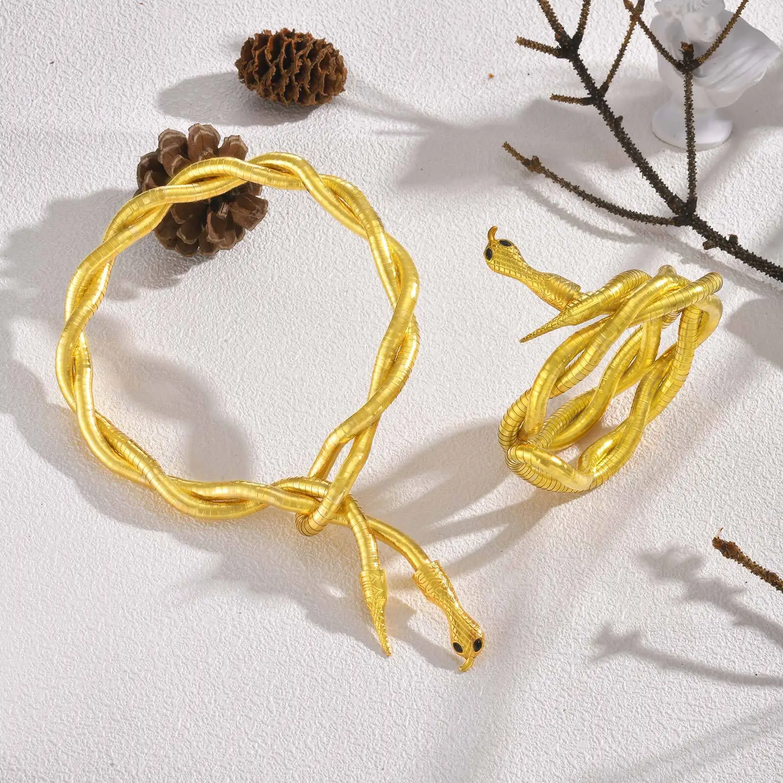 Vnox Personality Trendy Snake Necklaces for Women, Layered Medusa Wristband, Flexiable Adjust Metal Chain Collar Gift