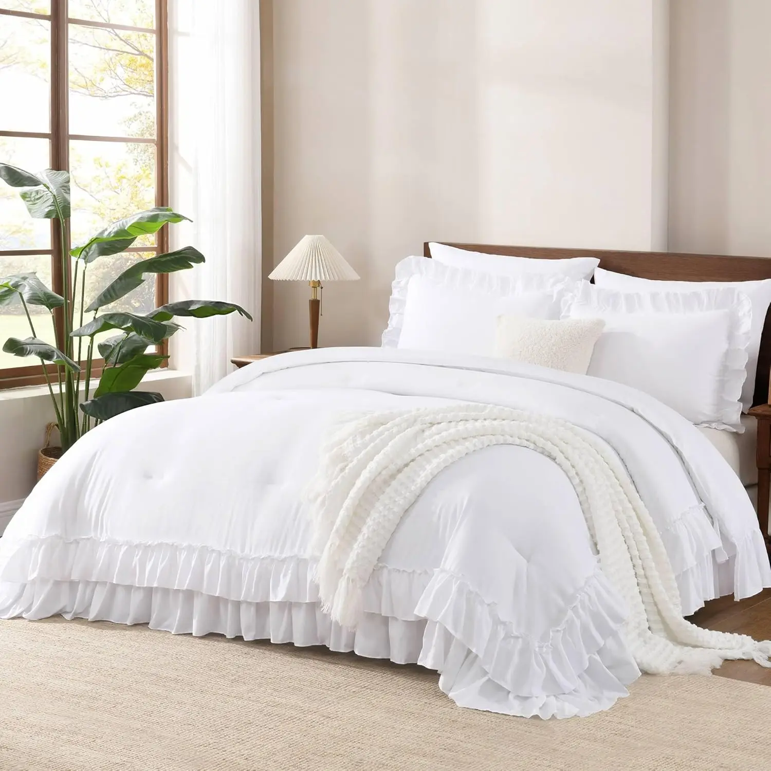 

Комплект постельного белья Queen Size, белый, легкий, пушистый, в стиле фермерского дома, с оборками, из мягкой микрофибры, всесезонный, в стиле шебби-шик, 3 предмета