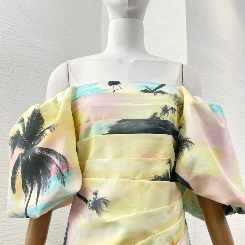 Mini vestidos amarillos de manga corta con estampado de puesta de sol y hombros descubiertos para vacaciones de alta calidad 2025