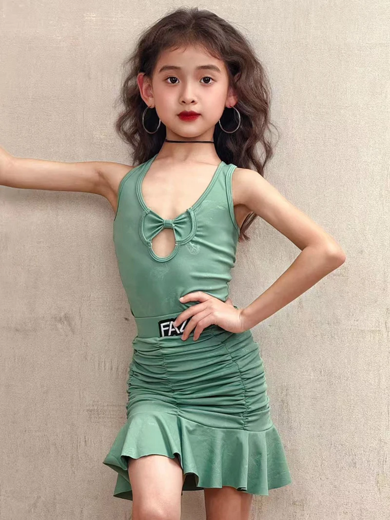 

Kids Girls Latin Dancewear Sleeveless Cut Out Bodysuit and Folds Dancing Skirts Samba Rumba Practice Competition Dance Costume