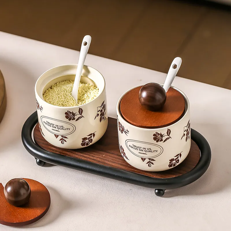 Vintage Floral Ceramic Seasoning Jar with Lid & Spoon Kitchen Spice Storage Container for Salt Sugar Retro White Condiment Pot