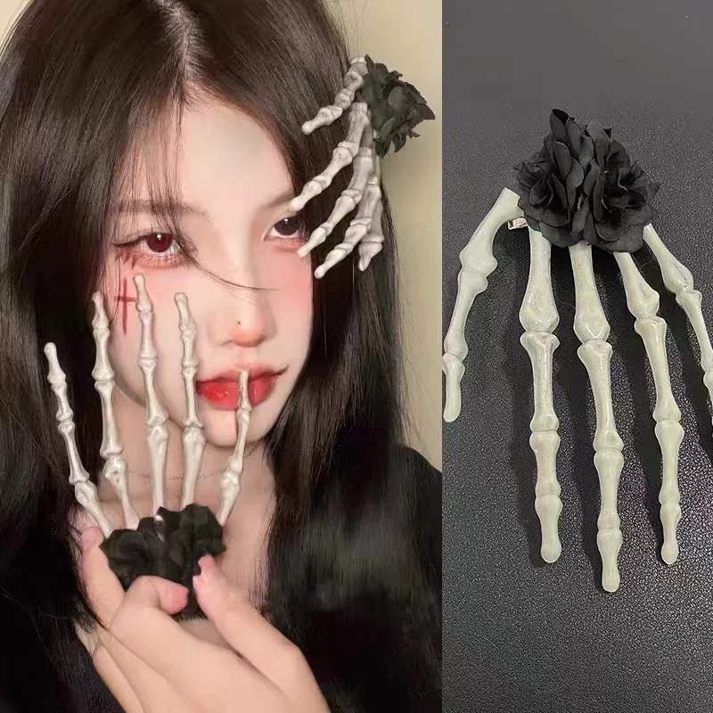 

Halloween dark skeleton hand claw side clip head accessory Gothic hand bone personality big ghost claw rose dark hair clip