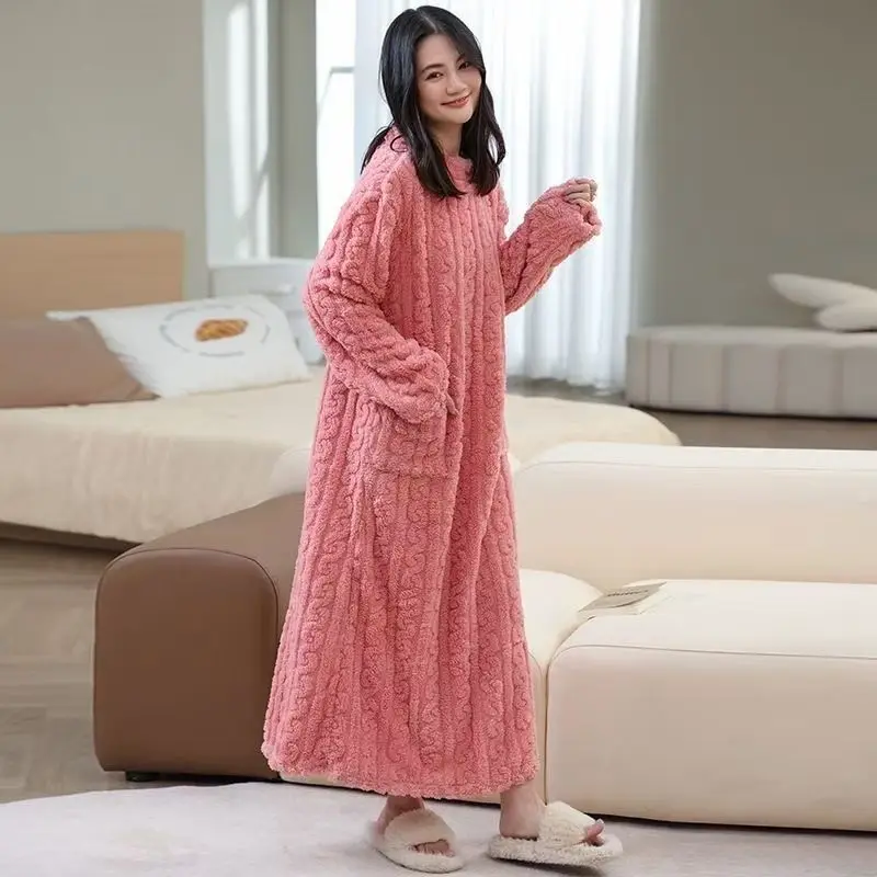 ‌ Szlafrok Walking Comforter - Szlafrok z polaru koralowego z kieszeniami, zimowa odzież domowa, sukienka do spania z żakardowym wzorem kwiatowym dla kobiet