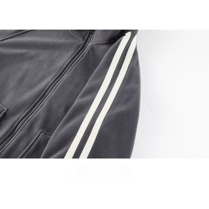 Autumn Winter Fleece Jacket Warm Men Zipper Sweatshirt Pockets Coats Loose Sportswear Men Clothing Military Long Sleeve Tops