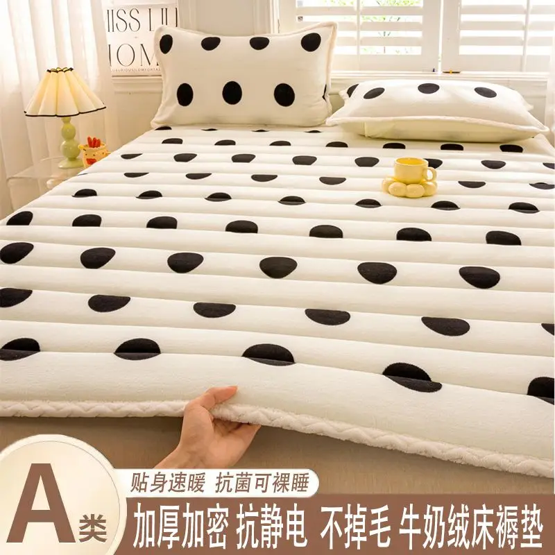 Winter Thicken Warm Soft Mattress Toppers Dormitory Single Thin Mat Luxury Bedspread Bed Sheet Fold Non-slip Mattress Cover