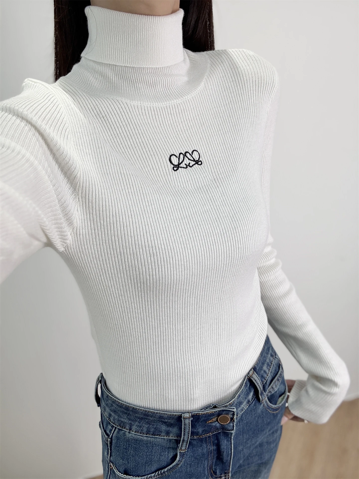 

Ele High Ne вязаный свитер женский облегающий однотонный шерстяной свитер с вышивкой логотипа базовый слой топ повседневный Sle