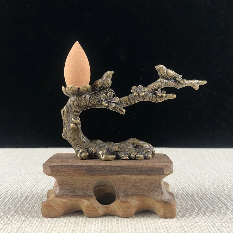 

Happy plum slightly ancient copper casting old pulp Buddhist hall aromatic Tea ceremony ancient bronze statue animal sculpture