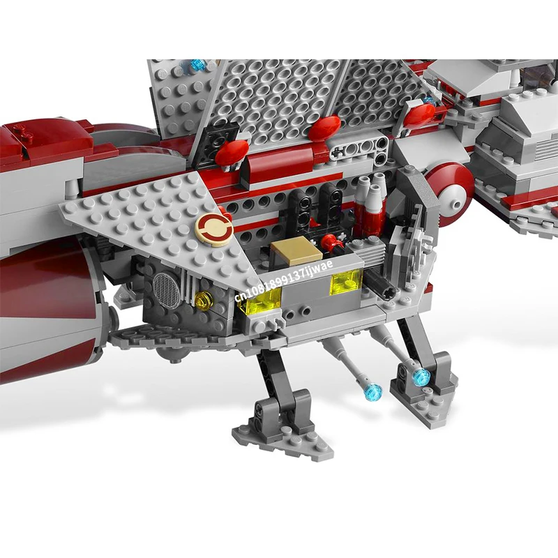 Bloques de construcción de la famosa película MOC para niños, juguete de ladrillos para armar fragata espacial de piezas, ideal para regalo de cumpleaños, código 1030, compatible con MOC-7964