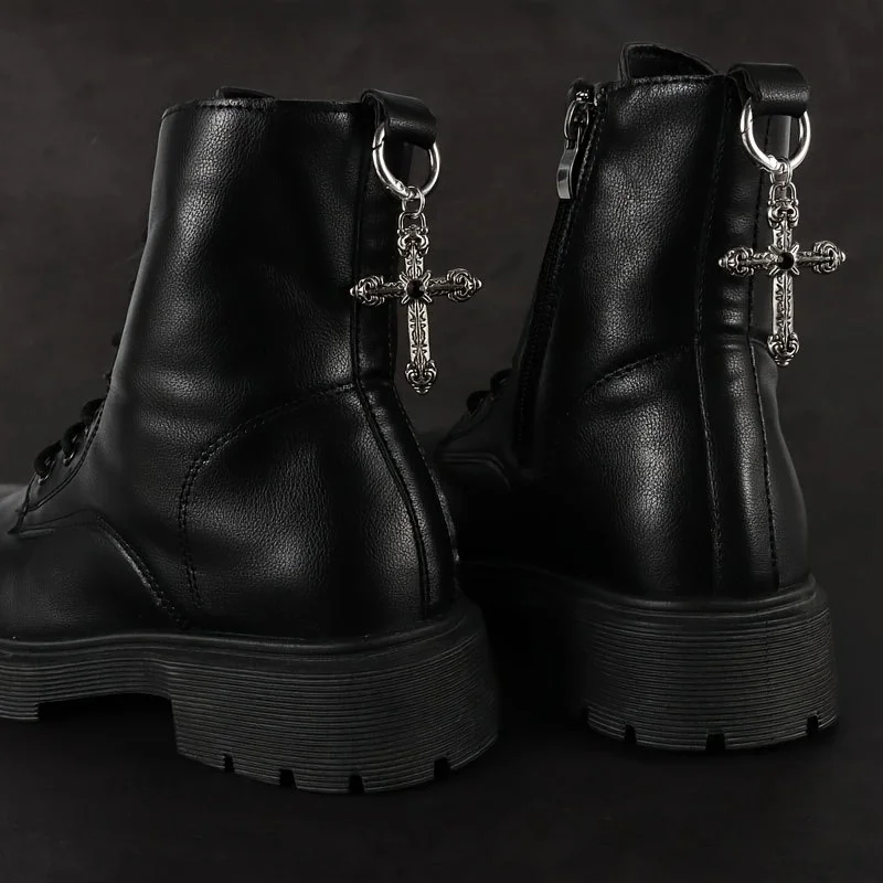 2Pcs Retro Carving Cross Boots Charm Black Silver Pendant Gothic Removable Shoe Decor Boots Decorative Accessories
