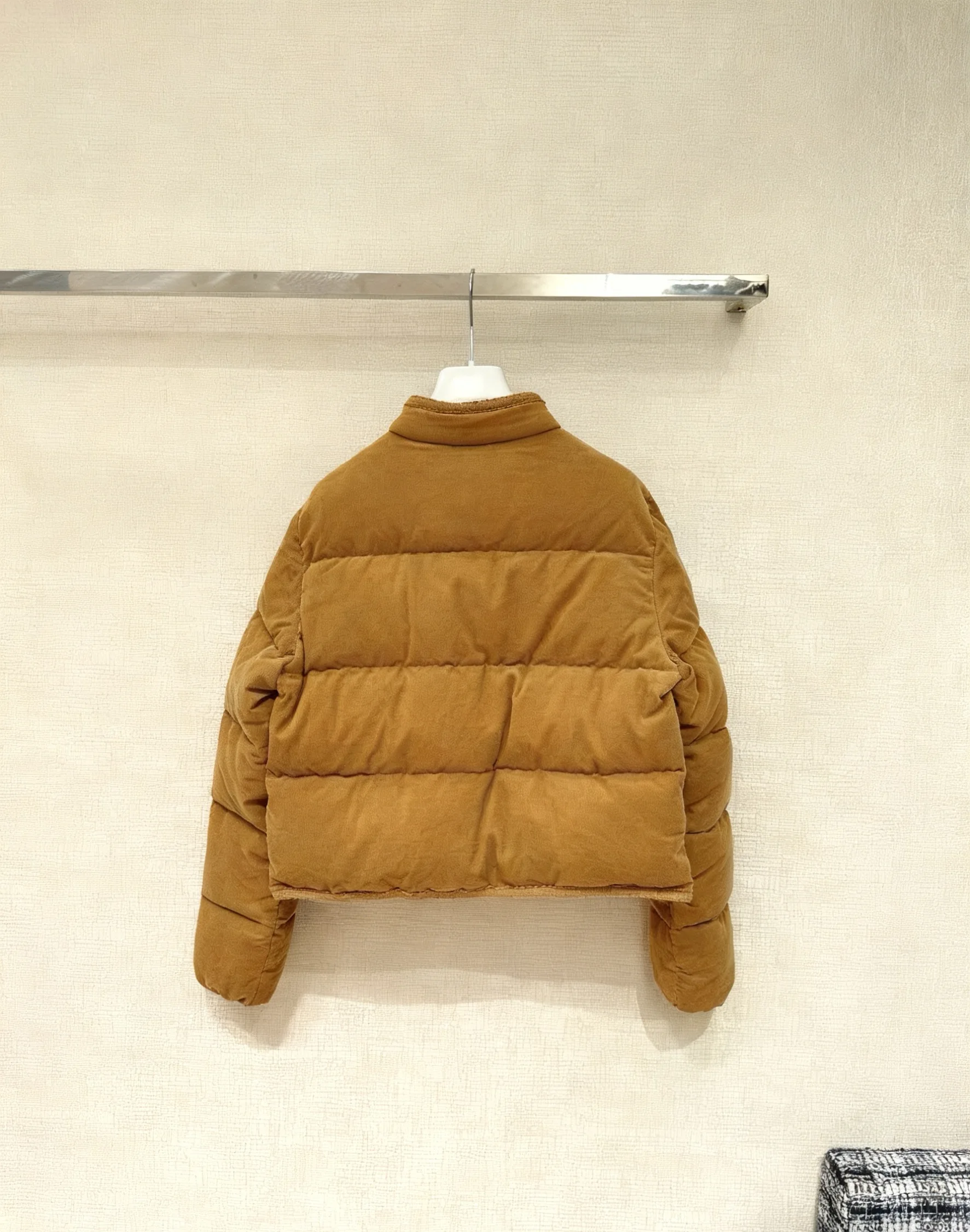 2025 المرأة الجمل اقتصاص سترة منفوخة الوقوف طوق مبطن معطف القطن الدافئ ملابس خارجية الشتاء عادية #2