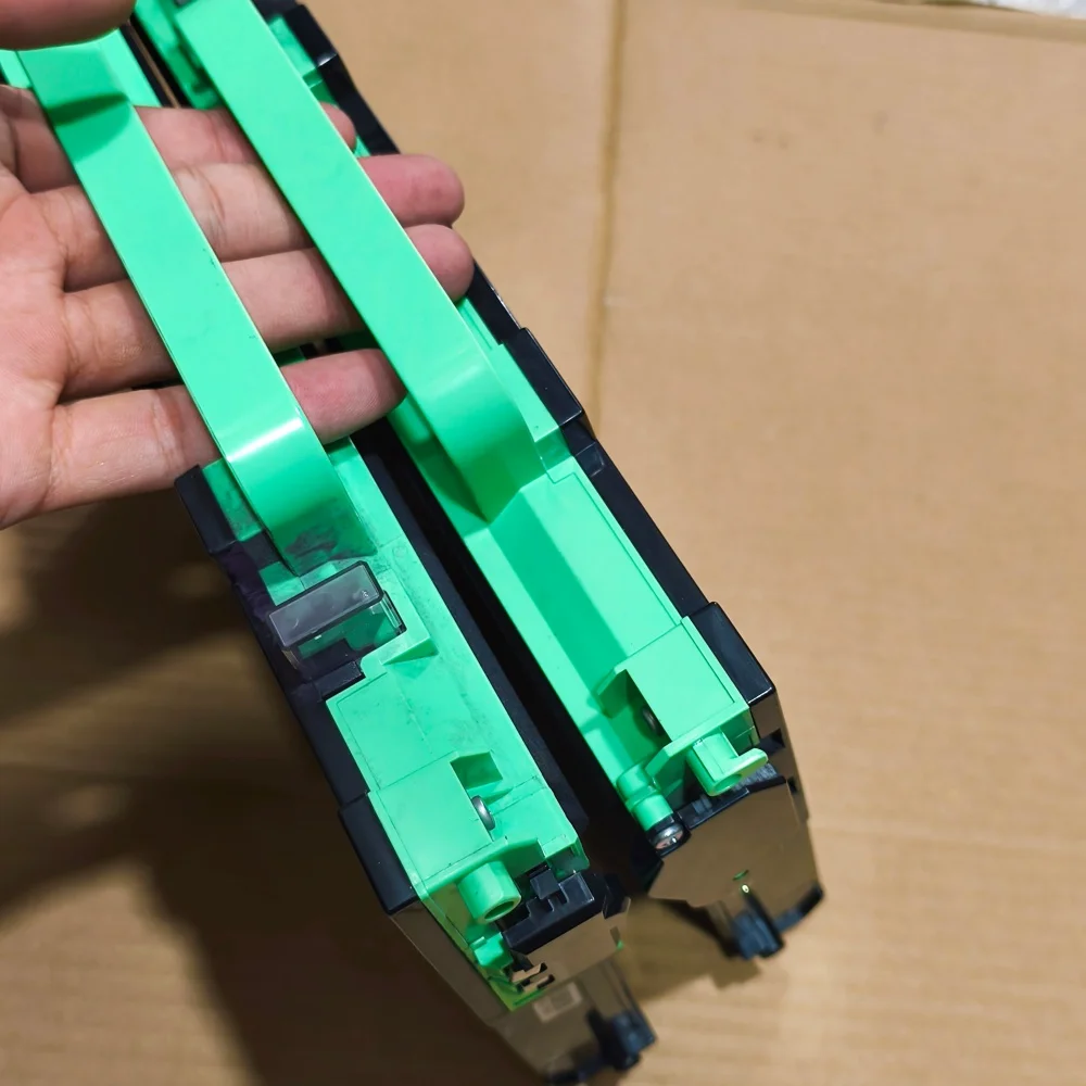 

WT-320CL WT320CL Коробка для отработанного тонера для Brother HL L8250 L8260 L8360 L9200 L9300 L9310 L8600 L8610 L8850 L8900 L9550 L9570 L8260CDW