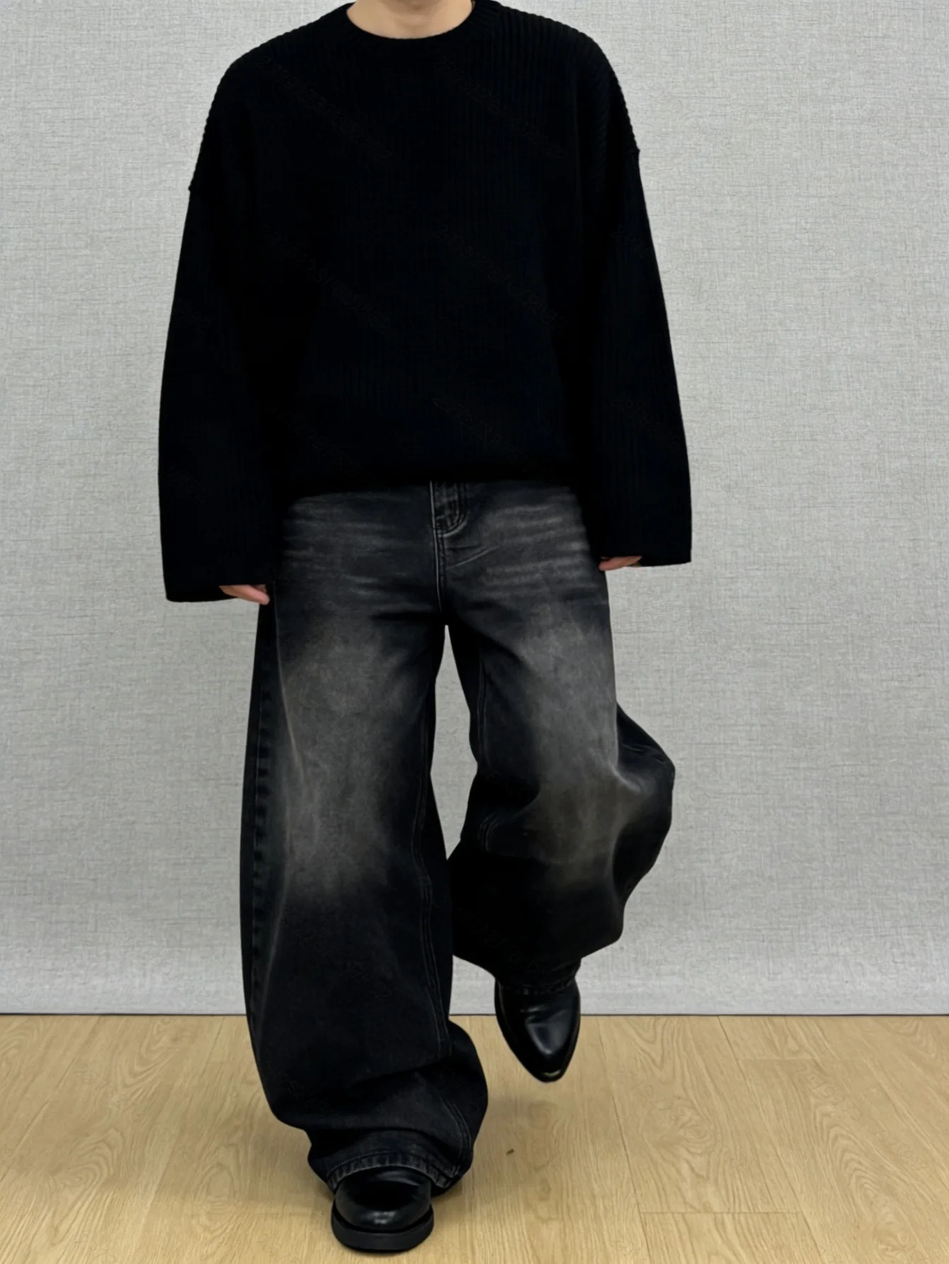 トレンディな黒のバギージーンズ（男性用）、オリジナルY2Kド - Men Accessories All のレビューと価格