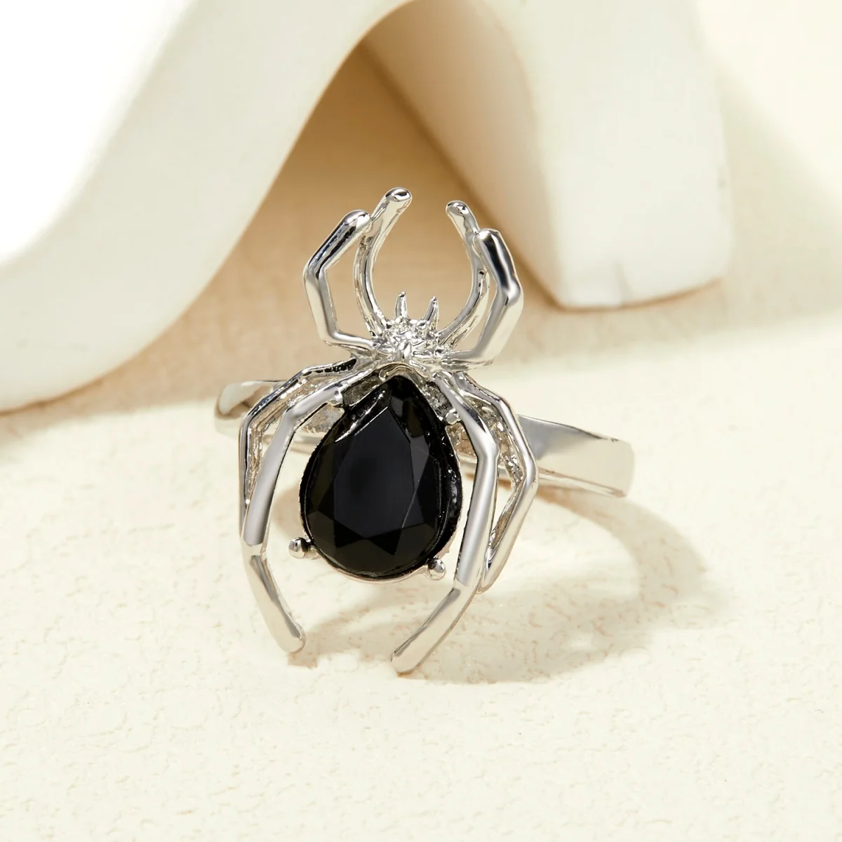 Halloween Ringe Vintage Weiß Schwarz Kristall Insekt Spinne Öffnung Einstellbare Finger Ring Für Frauen Männer Gothic Party Schmuck Geschenk