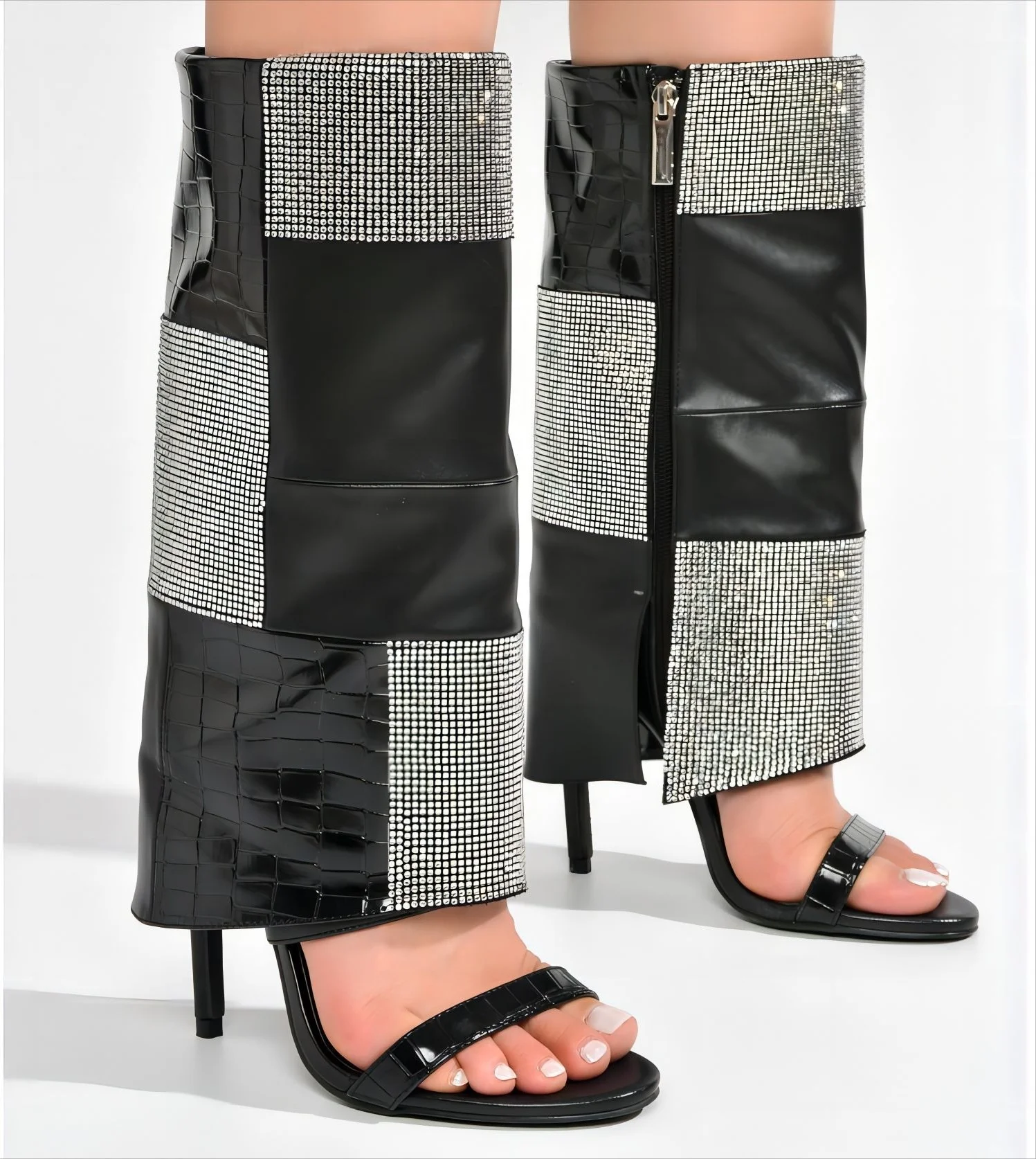 

Блестящие серебряные ботинки до середины икры, широкий крой с одним ремешком, шикарные удобные женские туфли на шпильке с боковой молнией, женские ботильоны в стиле пэчворк