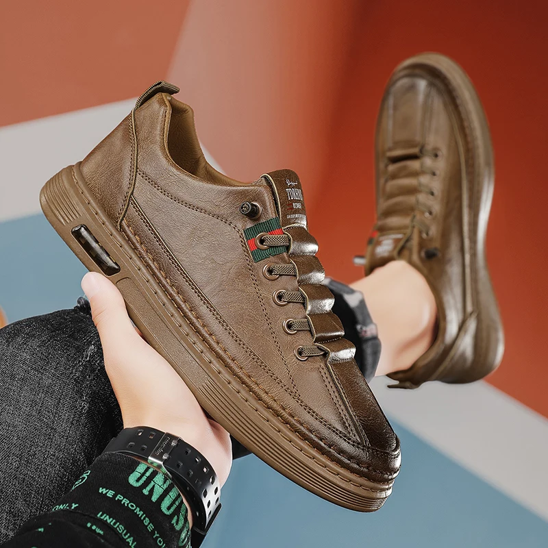 

2025 New Men's Low Top Casual Shoes Slip-On Business Leather Sneakers Non-Slip Lightweight Comfortable Walking Flat Shoes 39-44