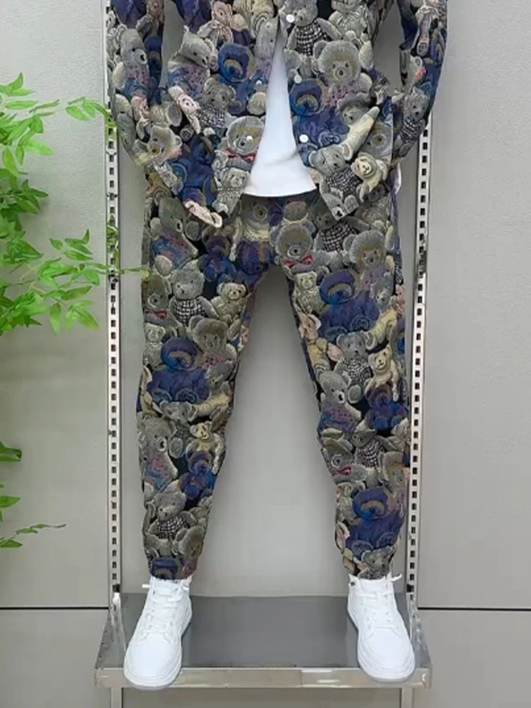 

Trendy Bear Embroidery Set Loose Fit Collared Jaet And Pants Two Piece Set for Men Faionable Spring Collection