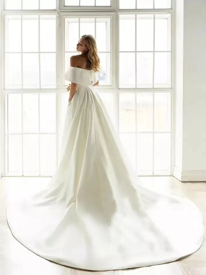 Sexy V-Neck Off the Shoulder Vestidos De Noivas Satin Mermaid Wedding Dress with Detachable Train Simple Robe De Mariee