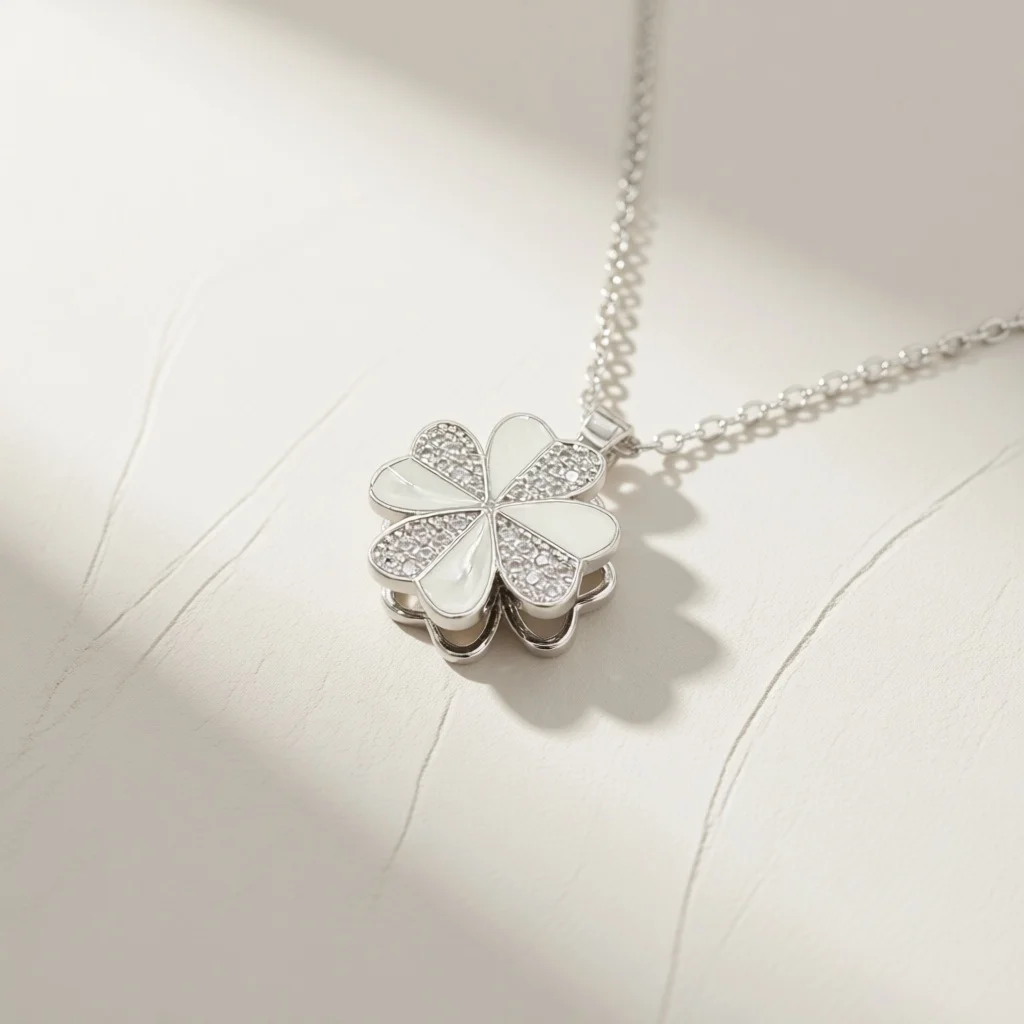 Ladies' magnetic deformable enamel pendant necklace, wedding jewelry, birthday party, holiday gift