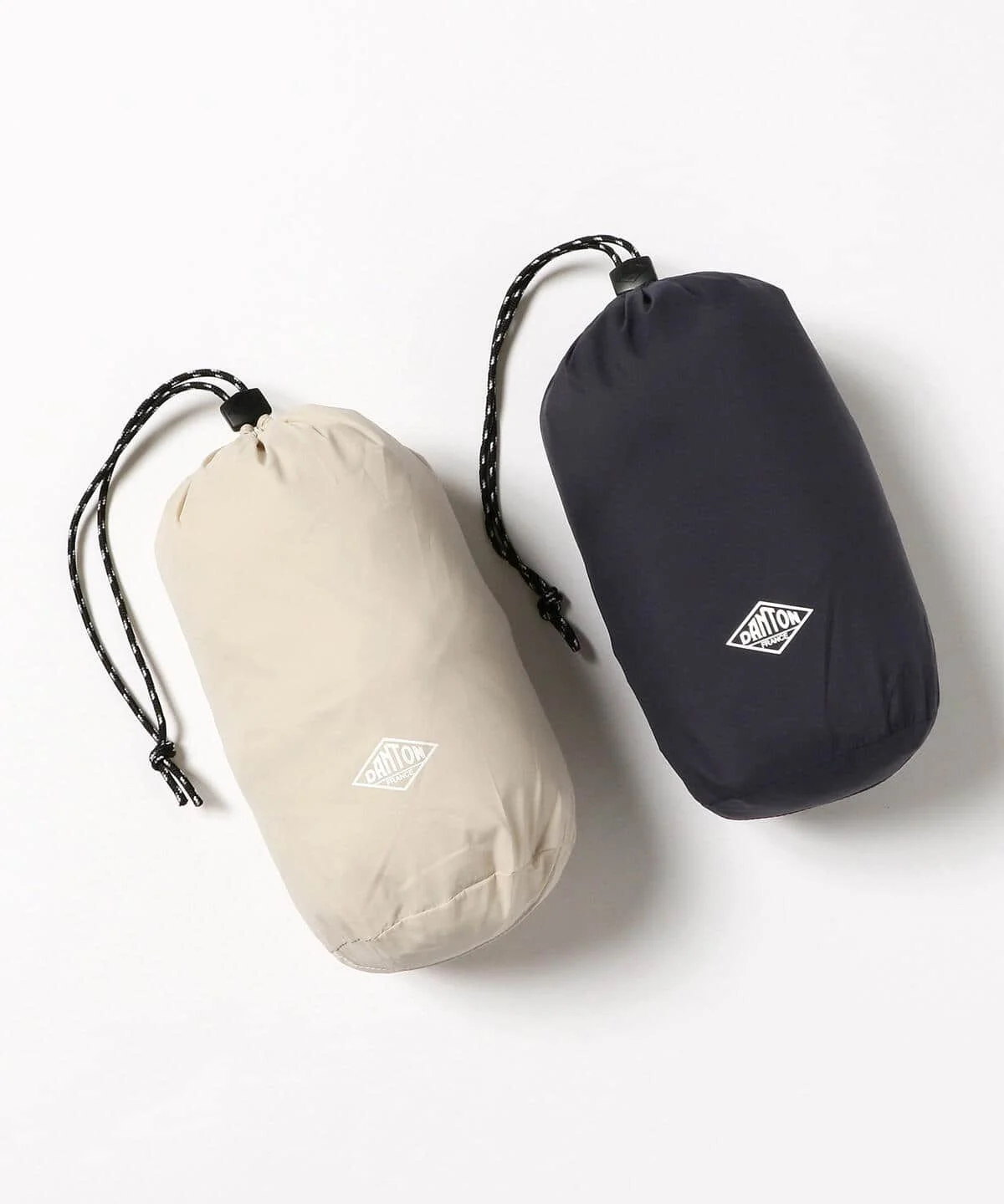 Nowa kolekcja Jesień Zima 2025 Nylonowa Wodoodporna Wszechstronna Ultralekka Okrągła Ne Mała Kurtka Bawełniana Odzież Wierzchnia Kolaboracyjna Dojazdy...