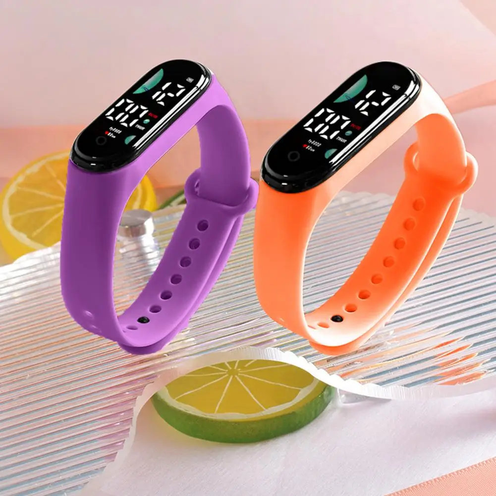 Weekly Display Electronic Watch Men's Women's Children Student Electronic Watch Silicone Strap LED Digital Watch Wristbands