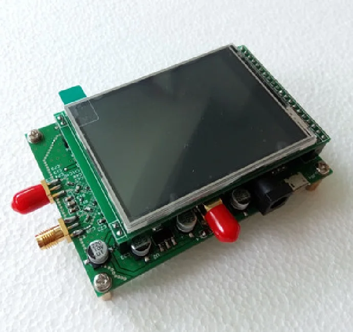 

Генератор радиочастотных сигналов VCO Микроволновая частота 250 МГц-6,8G 1 шт. для ADF4355