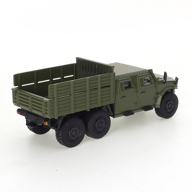 XCARTOYS 1/64 Mengshi Third Generation 6X6 Transport Vehicle Military Green Cars Alloy Toys Motor Vehicle Diecast Metal Model