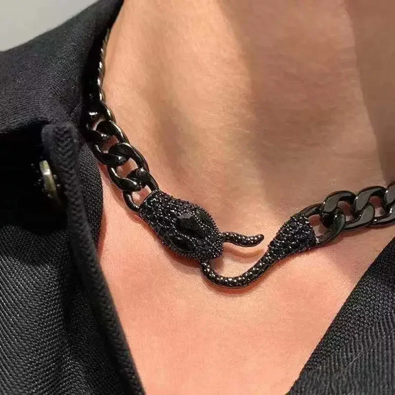 Hip Hop Rock Black Cuban Chain Medusa Snake Necklace Women Trendy Snake Bite Tail Creative Party Necklace Jewellery Accessories