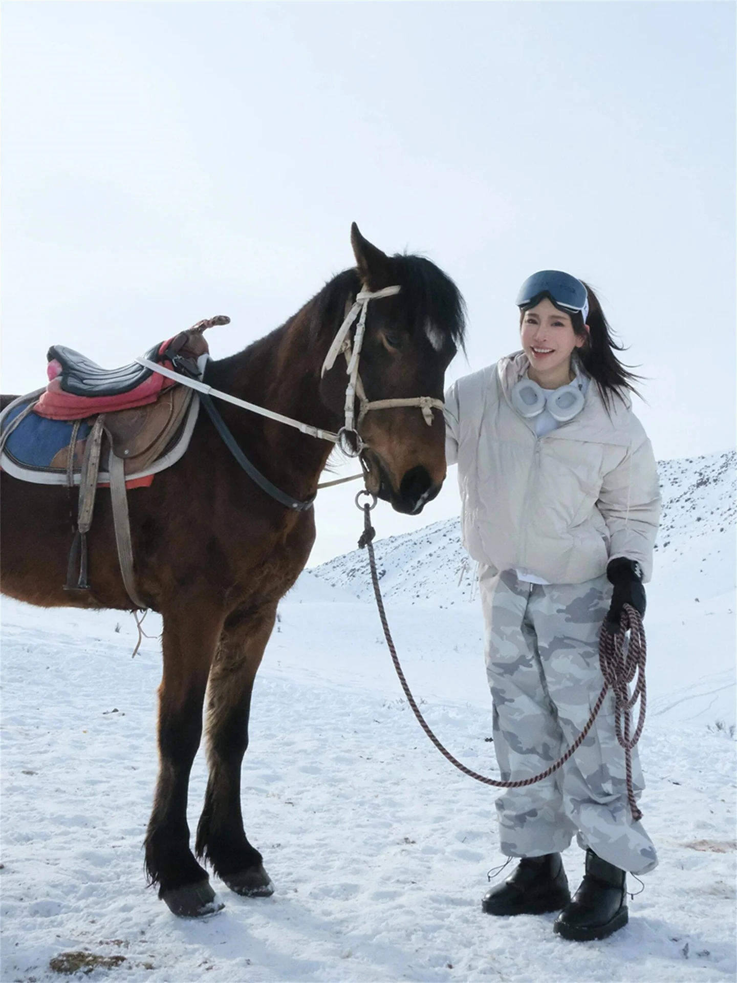 

Мужская утепленная зимняя куртка и брюки для сноуборда, водонепроницаемая, морозостойкая, теплая профессиональная одежда для катания на лыжах в американском стиле