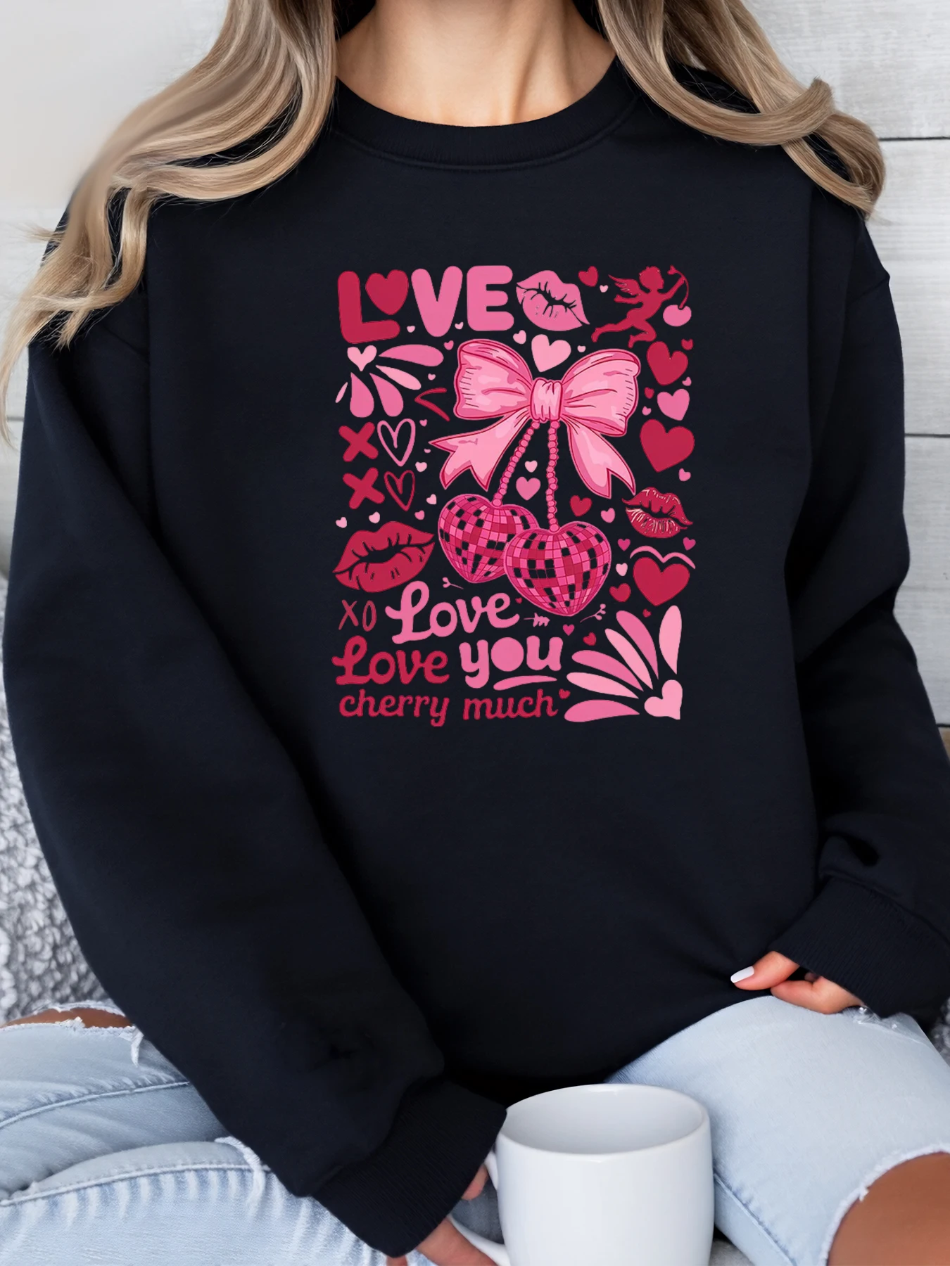 Love Hearts Valentinstag-Sweatshirt mit Schleifen- und Lippendruck, Damen-Freizeitkleidung für Zuhause und Ausflüge, Schwarz, Übergröße