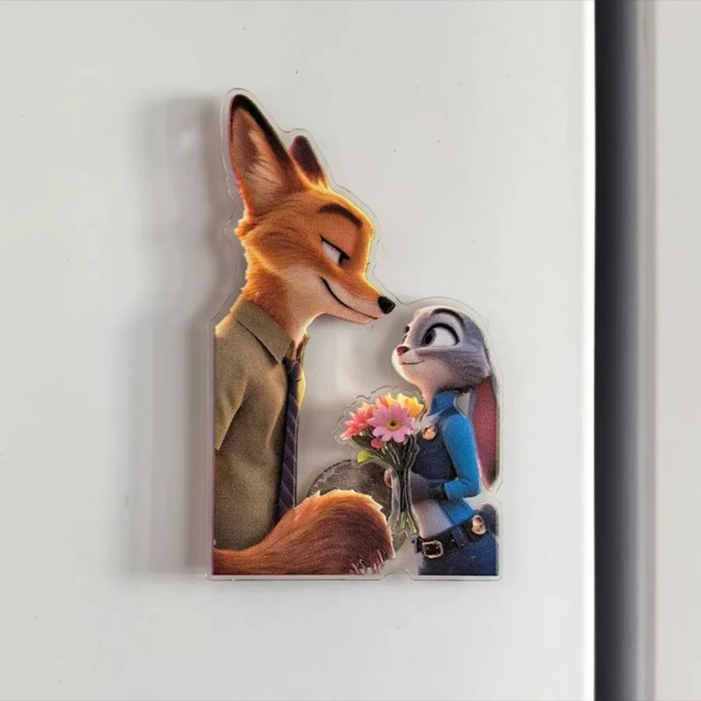 

4pcs New Zootopia Rotating Refrigerator Magnet - Nick and Judy Fan Decor Collection Anime Cartoon Cute Decoration Girl Gift Toys