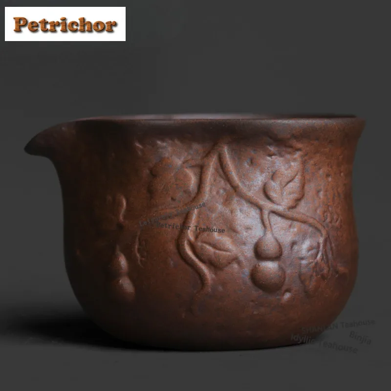 

200ml Old Rock Clay Lucky Bag Tea Pitcher Tea Divider Cha Hai Dispenser Justice Cup Fair Mug Teaware Ceremony Gift Accessories