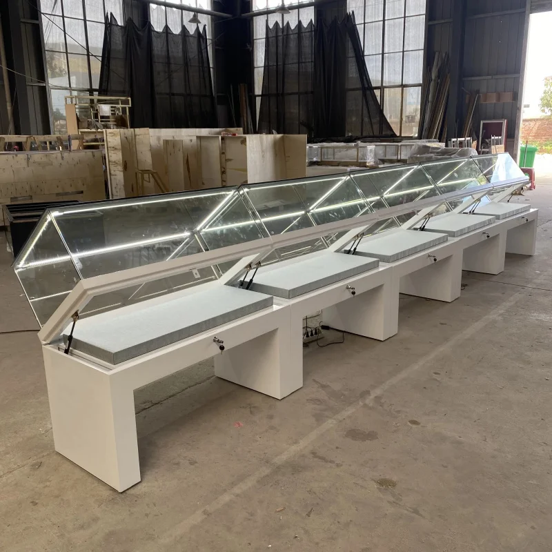 

Customize.White High-end Display Cabinet Glass showcase Suitable museum Display Exhibition