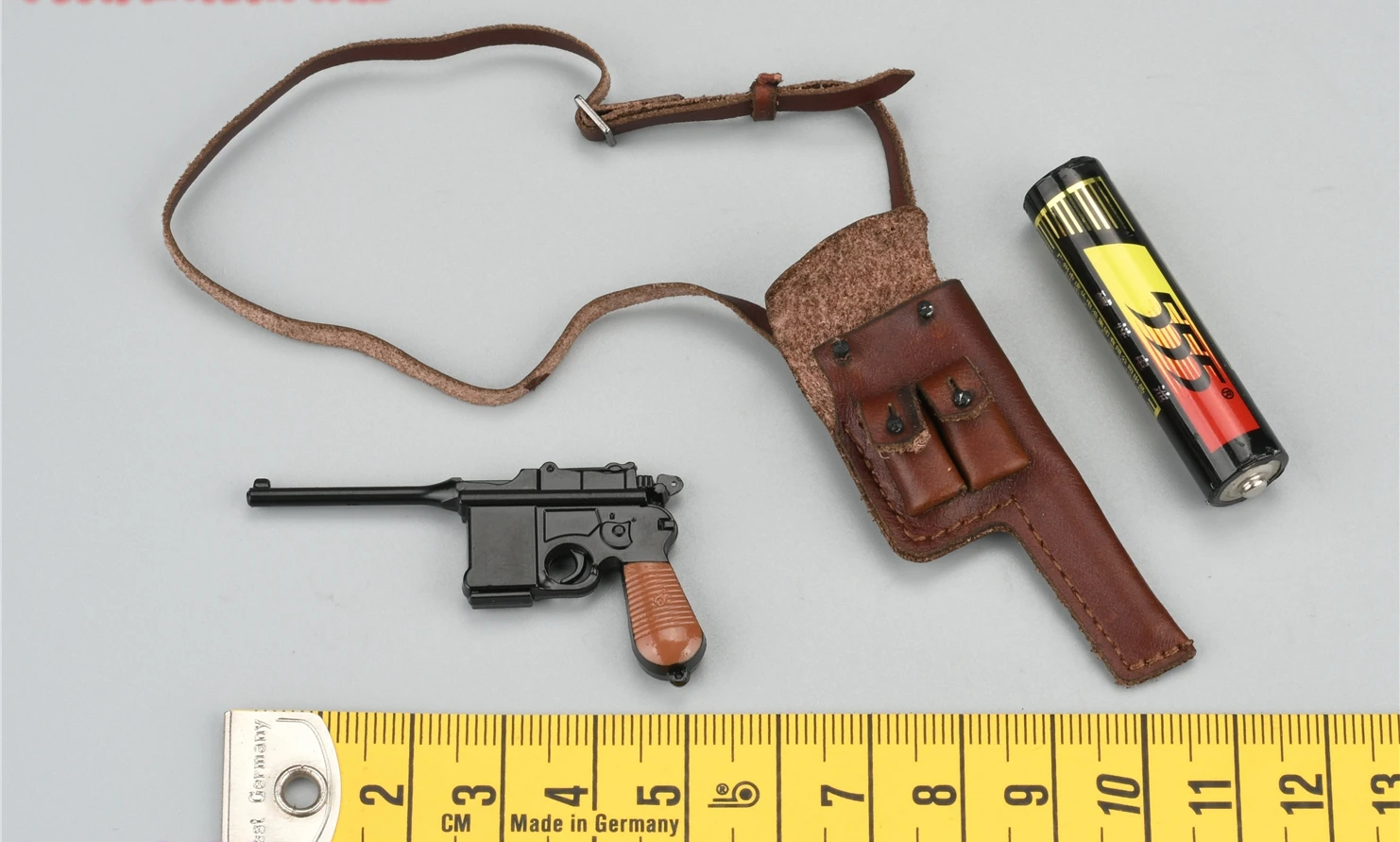 

1/6 Scale Soldier Mauser Gun and Holster Model for12'' BGM-008 BGM-009