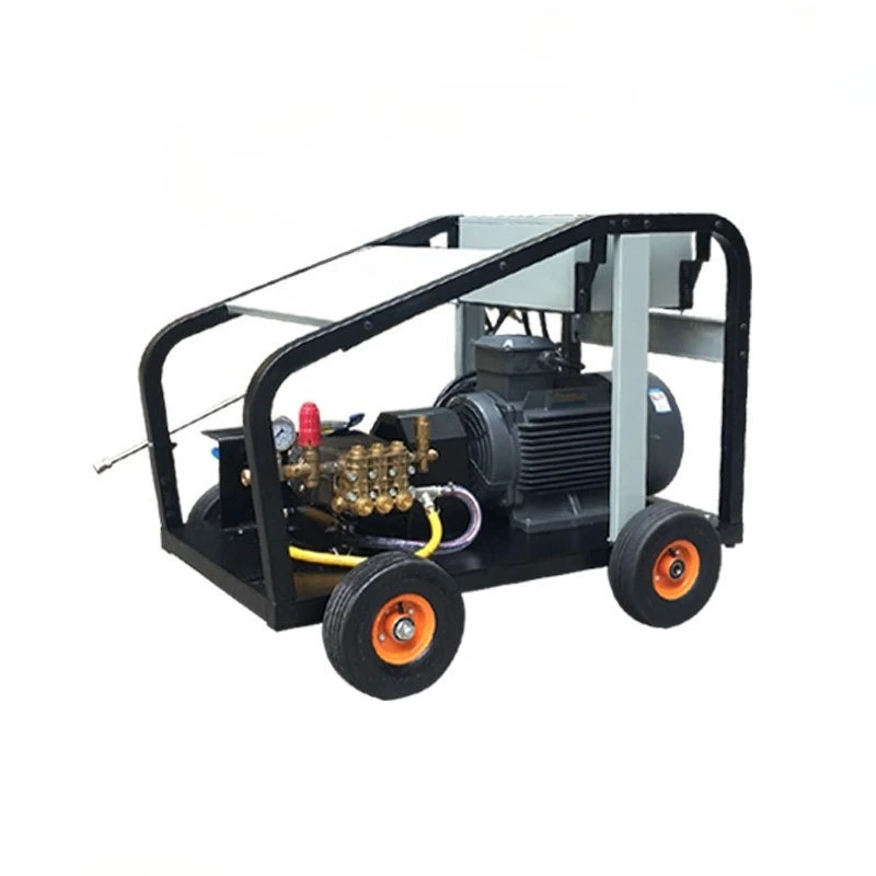 High pressure cleaner to remove oil, wax and rust, car washing machine to wash the ground farm