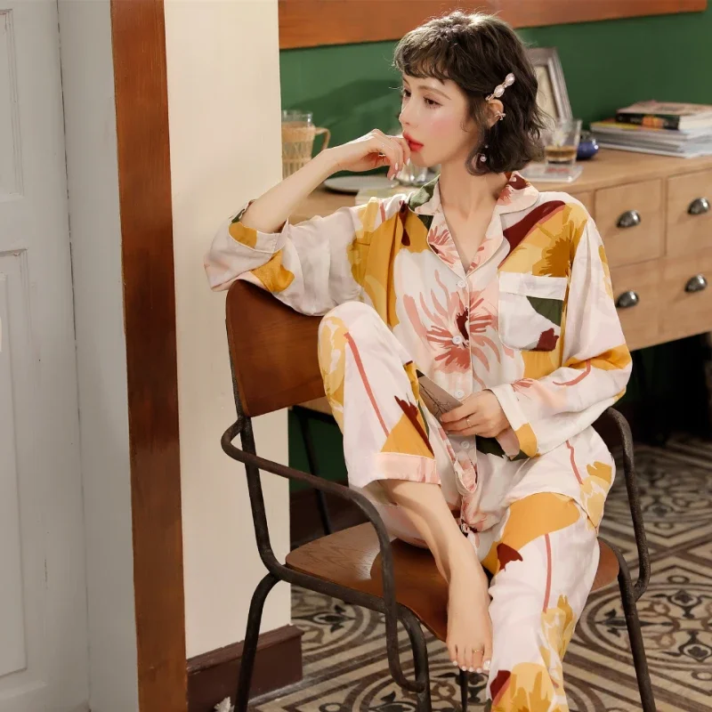 Women's Pajamas Leisure Elegant Home Clothes, Big Flowers Literary Artistic Style Sleepwear or Outer Wear Suit in Spring