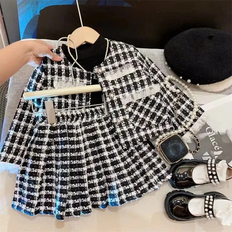 

Spring and Autumn Girls' Set Fashion Korean Style Children's Checkered Casual Coat Short Skirt Small Fragrant Style 2 piece Set
