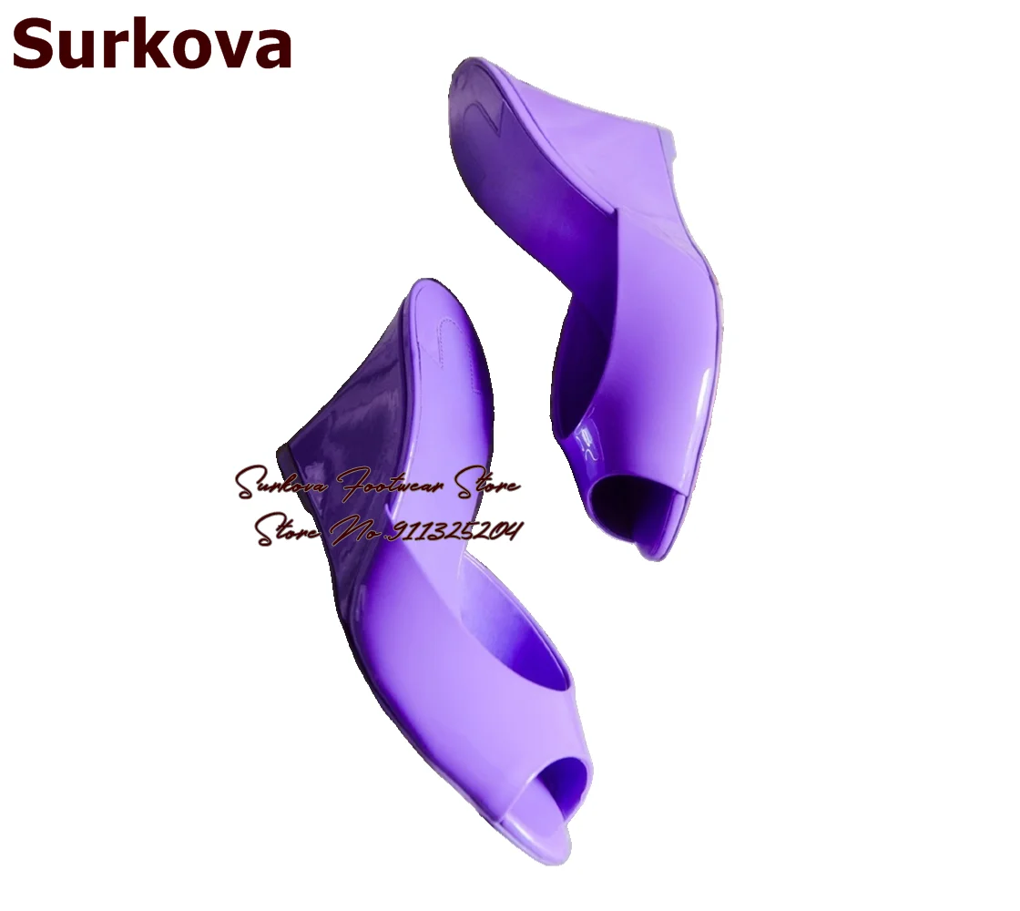 Surkova lilla viola pelle verniciata tacchi con zeppa Open Toe Slip-on scarpe eleganti pantofole moderne da donna Dropship Party Heels