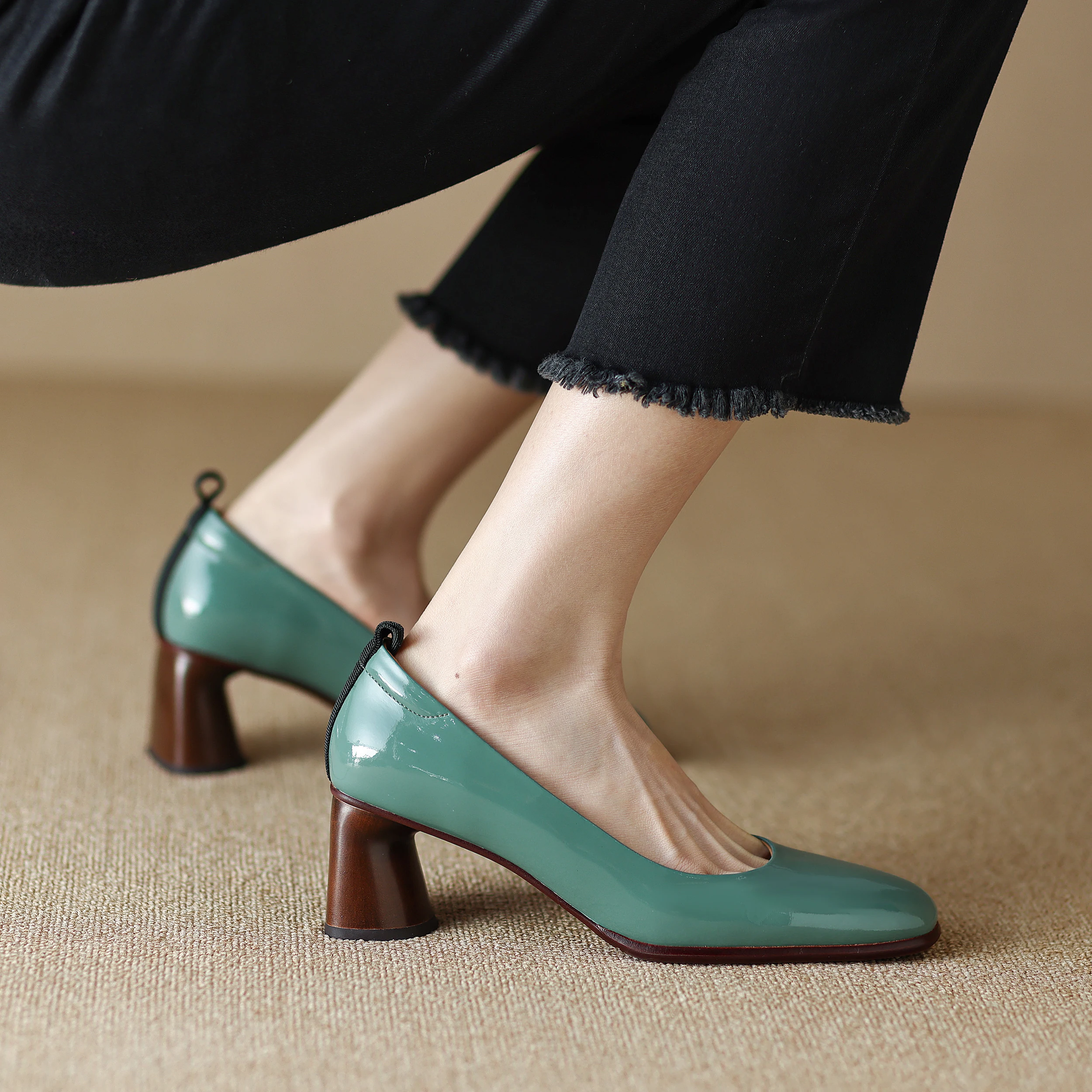 Women Pumps Shoes Genuine Leather Office Lady GLADIATOR High-Quality Elegant Shoes Lagre Size A84