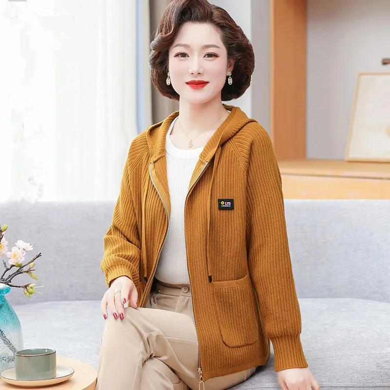 

2023 New Mom Spring Autumn Fashion Foreign Style Coat 40 Year Old 50 Middle Aged and Elderly Women's Leisure Top Hooded Cardigan