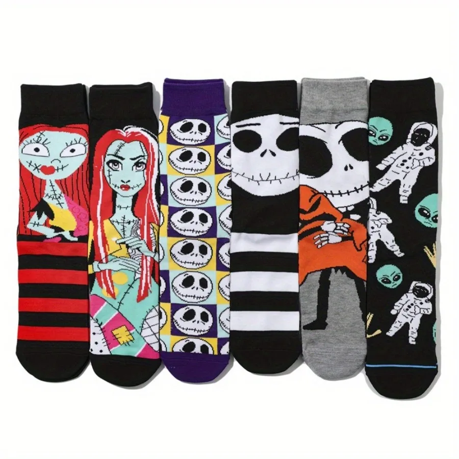 A pair of Skull Trendy Socks Fashion Cotton Socks Cartoon Personality Trend Men\'s and Women\'s Mid length Socks, Halloween Socks