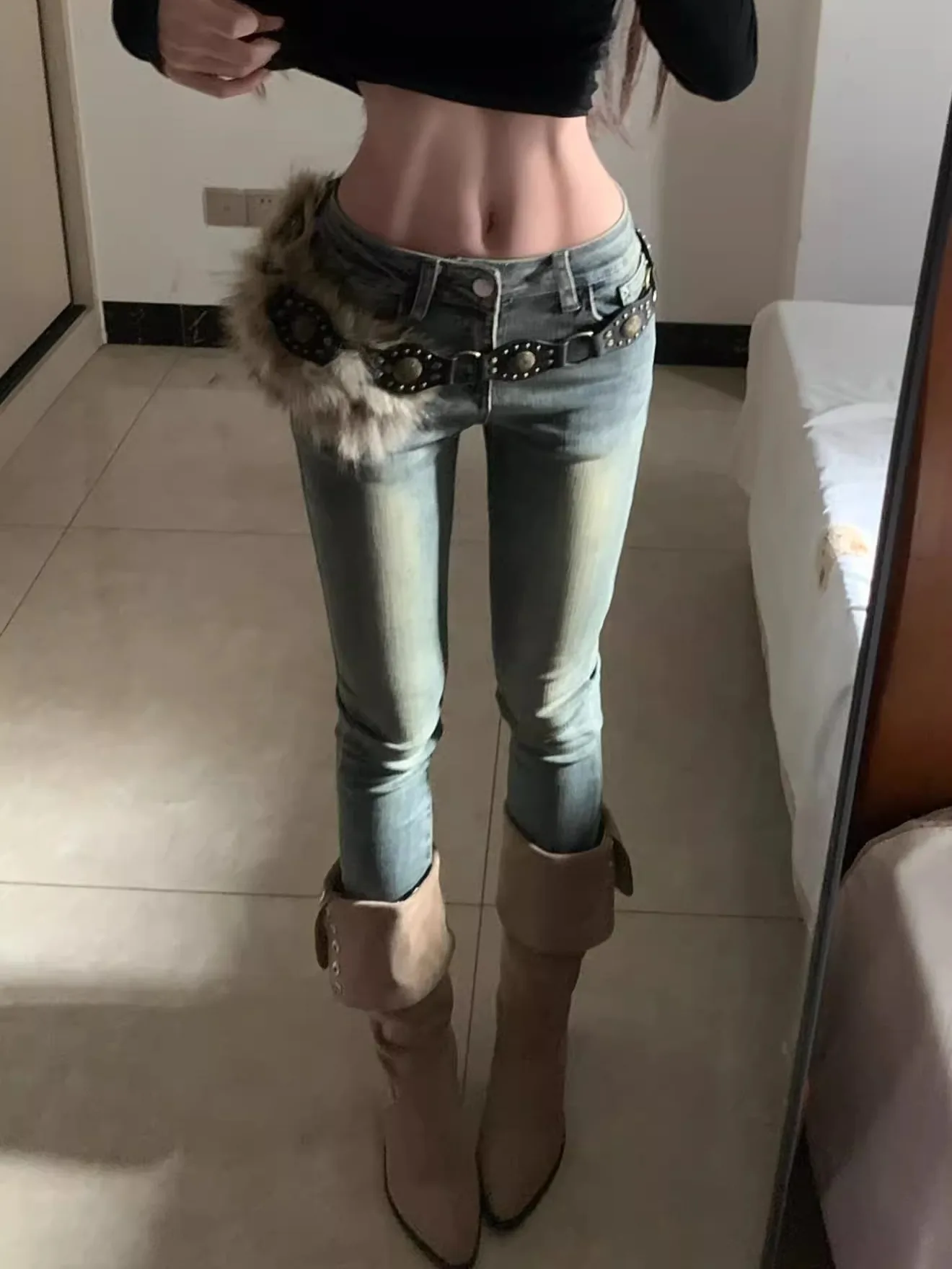 

Retro American Spicy Girl Versatile Nine-Piece Denim Jeans Women's Autumn Winter High Waist Tightening Butt Lifting Slimming ...