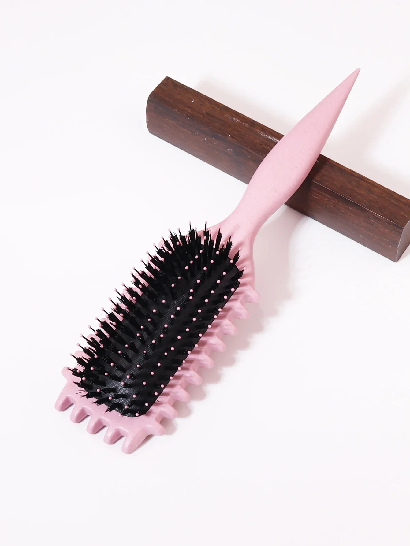 وسادة هوائية آمنة لتدليك فروة الرأس وسادة هوائية بلاستيكية مضادة للكهرباء الساكنة للعناية العملية متعددة الأغراض ومشط عصري خاص للشعر المستعار الحقيقي