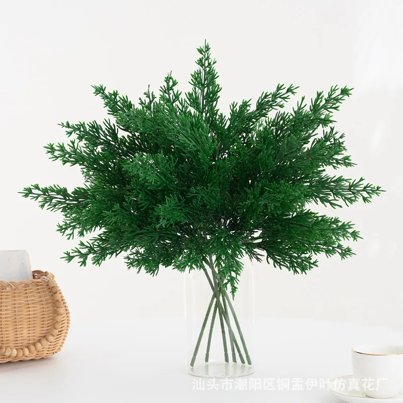 

5pcs Artificial Green Plant Cypress Leaves for DIY Garland Wreath Christmas Embellishing and Home Garden Decoration