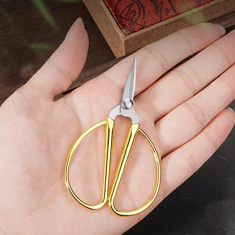 Mini Stainless Steel Retro Sewing Scissors Durable Vintage Embroidery Tailor Scissors  Fabric Cutter Craft Tool For Sewing