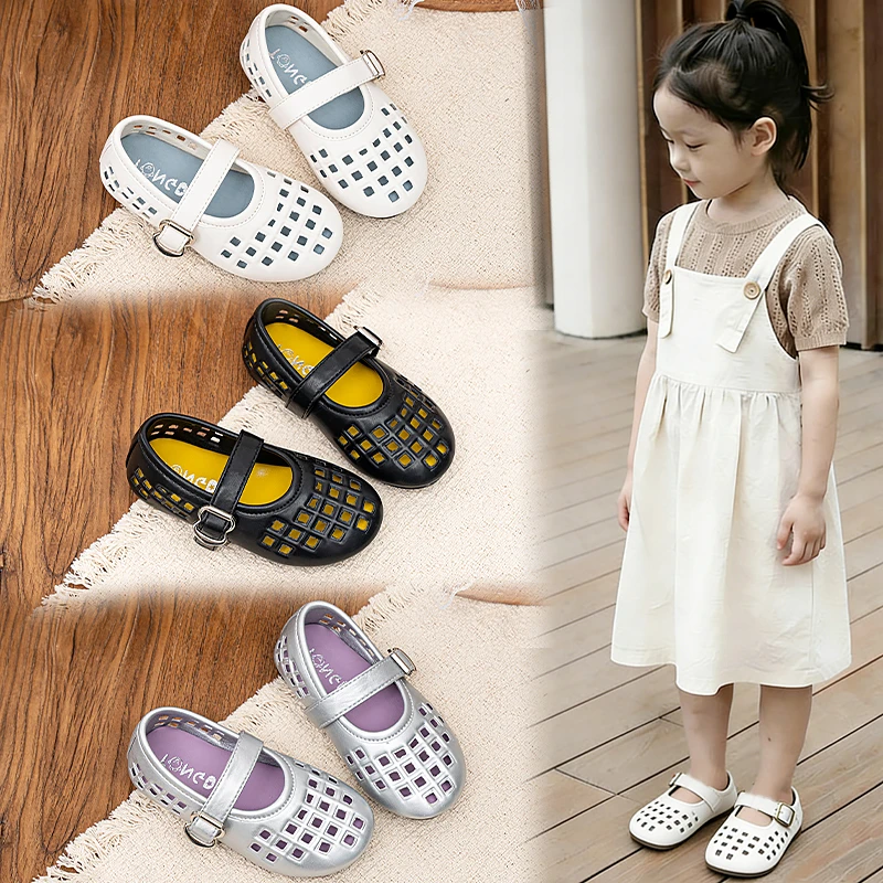 

Kids Casual Shoes Hollowed-out Breathable Girls Flat Shoes Soft Sole Closed Toe 2026 New Spring Children Princess Shoes Trendy