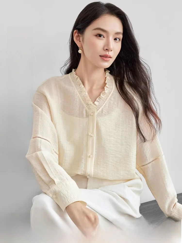 

Retro Chinese Sle Women's Long Sve irt V-Ne Splicing Hollow out Button up Cotton Nylon Spring New Arrival